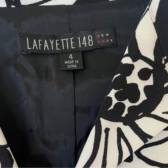 Lafayette 148 New York Black/White Crop Blazer Geo Print Office Art to Wear Sz 4 - Picture 2 of 9